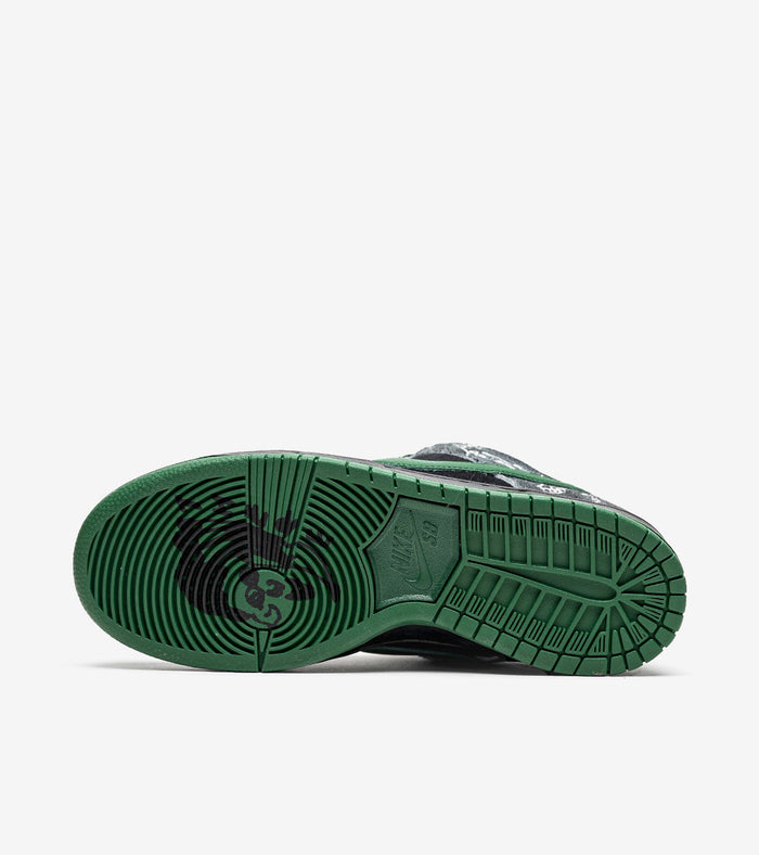 Nike SB Dunk Low There Skateboards