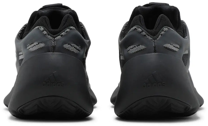Yeezy 700 V3 Noir